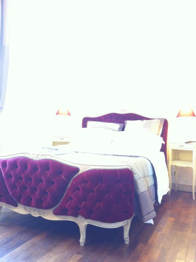 Отель Auberge La Pomme De Pin Senonches Экстерьер фото